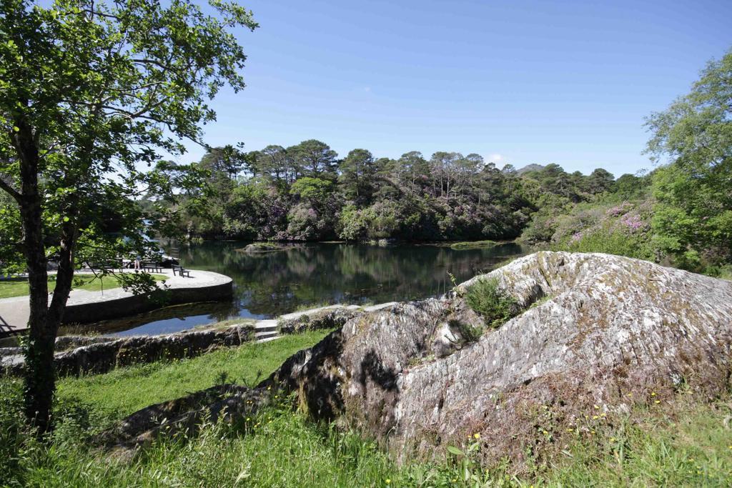 The Perrin Inn Glengarriff Eksteriør billede